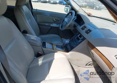 2005 Volvo Xc90 2.5T Awd from USA, damaged, VIN YV1CM592X51143665